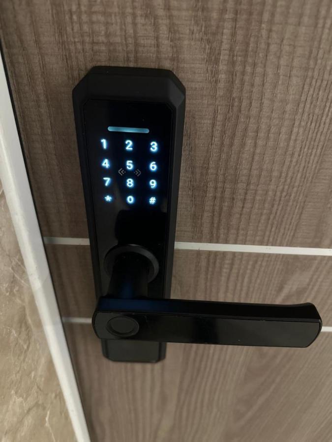 Ami Residence Мамая Екстериор снимка
